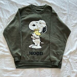 Snoopy dark moss sweater